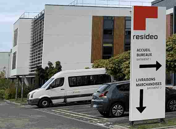 Totem pour signaler la direction